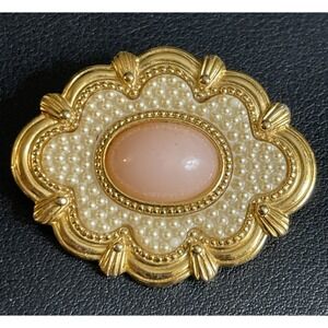 Vintage 1980s AVON Brooch Victorian Revival Spring Gold Tone Peach Cabochon Pin